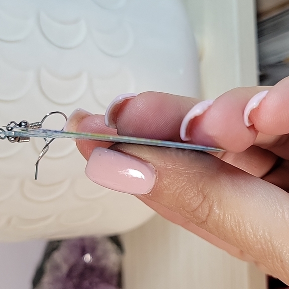 🔥LAST PAIR🔥 Impressionist Floral Drop Earrings - Picture 6 of 6